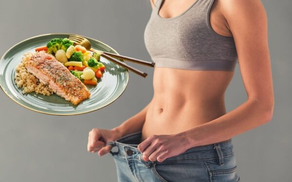 5 Động Tác Yoga Giảm Mỡ Bụng Được Các Huấn Luyện Viên Thường Luyện Tập Thực đơn giảm cân trong 1 tuần