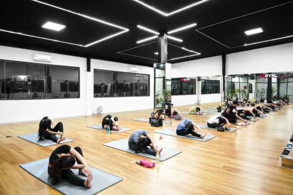 Yoga giảm mỡ bụng dưới cho nữ