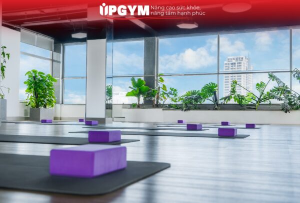 Feedback khách hàng review UP GYM – Chị Quỳnh: Khỏe để tận hưởng, tự tin để hạnh phúc UP GYM - Hệ Thống Lớp Tập Giảm Cân Chuẩn Khoa Học