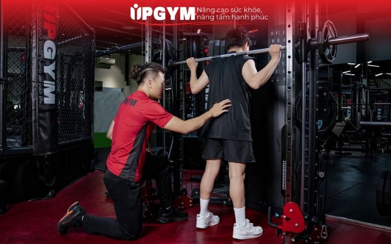 Huấn luyện viên cá nhân giàu kinh nghiệm, đồng hành theo từng mục tiêu